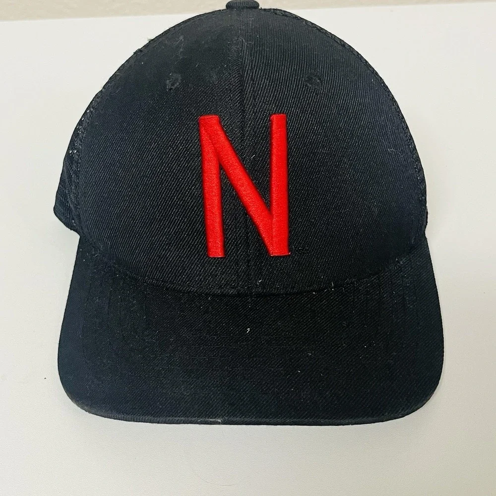 Top of the World Nebraska Cornhuskers N Black Trucker Hat Snapback Cap Mens